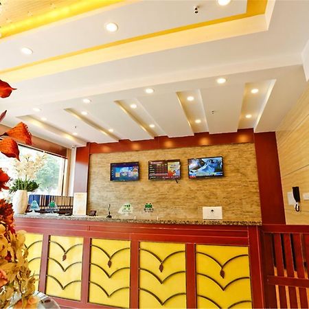 Greentree Inn Zhejiang Jiaxing West Zhongshan Road Vintage Car Building Express Hotel Buitenkant foto