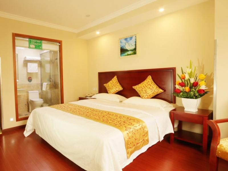 Greentree Inn Zhejiang Jiaxing West Zhongshan Road Vintage Car Building Express Hotel Buitenkant foto
