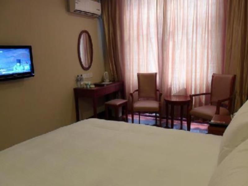 Greentree Inn Zhejiang Jiaxing West Zhongshan Road Vintage Car Building Express Hotel Buitenkant foto